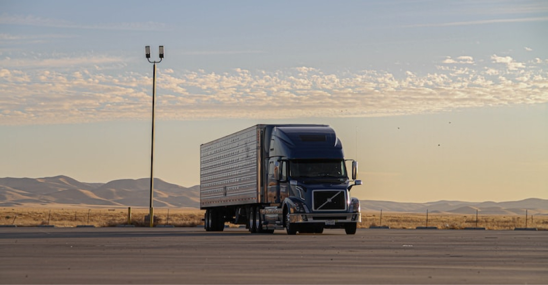 Maximizing Fuel Efficiency: Money-Saving Tips for Truck Drivers